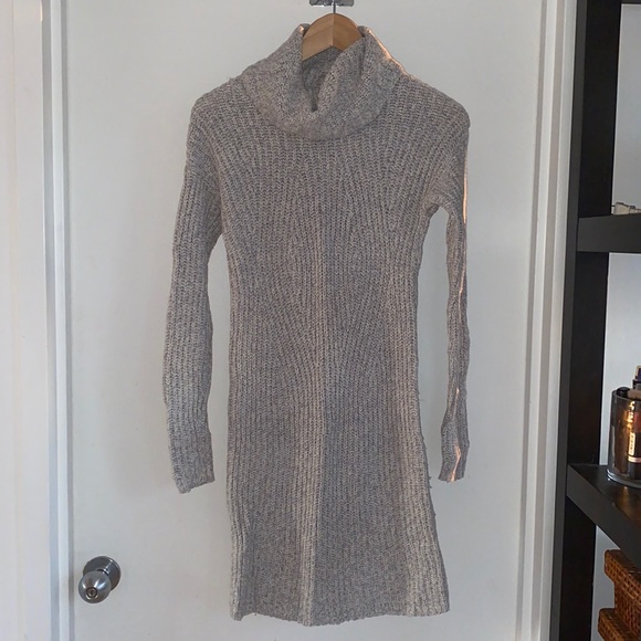 Old Navy Dresses & Skirts - GREY DOUBLE TURTLENECK SWEATER DRESS